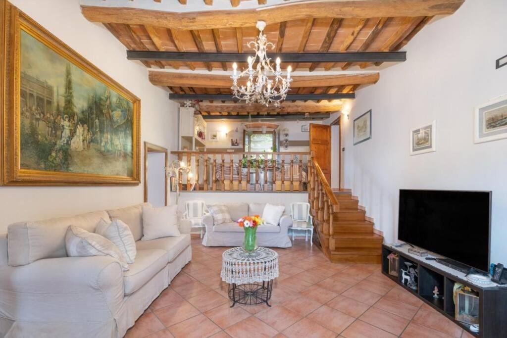 Apartamento Uno Spazio Di Relax In Toscana Buti Exterior foto